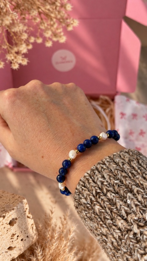 bransoletka z lapis lazuli, bransoletka z perłami słodkowodnymi, niebieska bransoletka, biżuteria z kamieni naturalnych